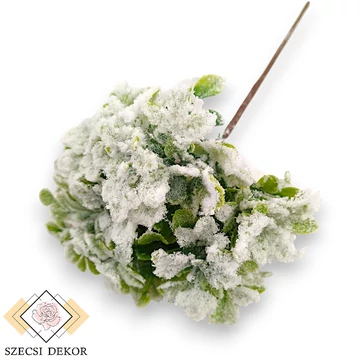 Mű zöld buxus ág 28 cm - havas szemből