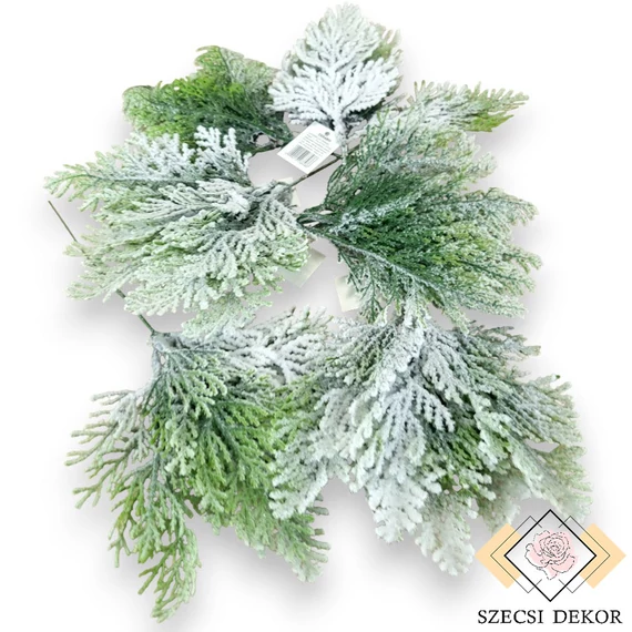 Mű zöld tuja pikk 6 db 29 cm - havas szemből